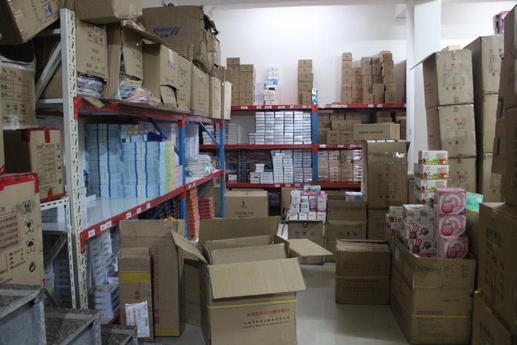 得力文具正品卡通迷你訂書機12訂書器學(xué)生獎品辦公用品